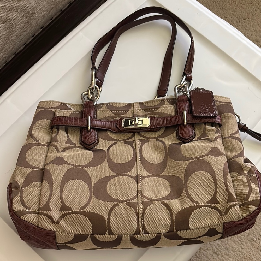 Coach Brown Shoulder Bag with Signature Pattern y2k